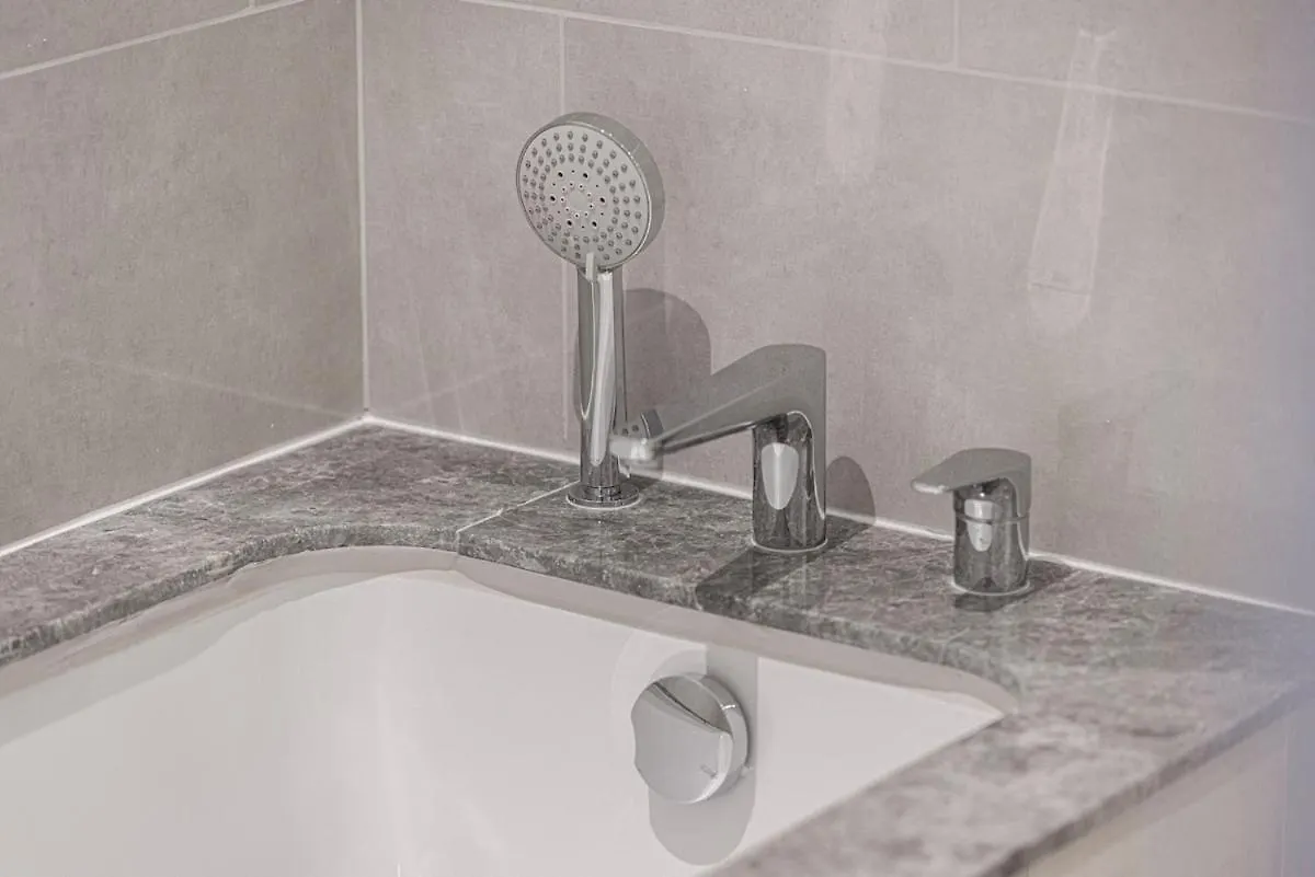 Appartamento Downtown Dubai 4Br High-Floor Luxury That Sleeps 9