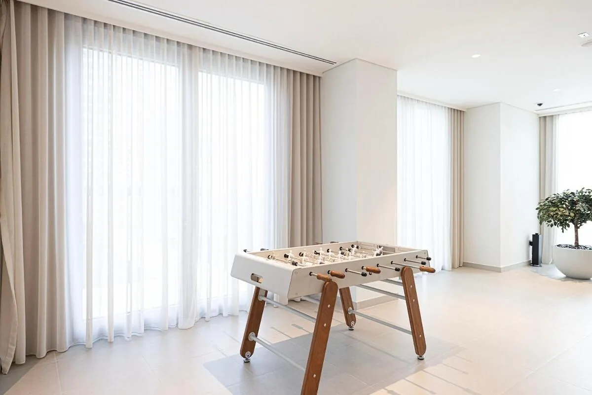 Downtown Dubai 4Br High-Floor Luxury That Sleeps 9 0*,  Emirati Arabi Uniti