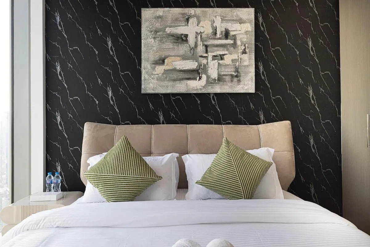 Downtown Dubai 4Br High-Floor Luxury That Sleeps 9