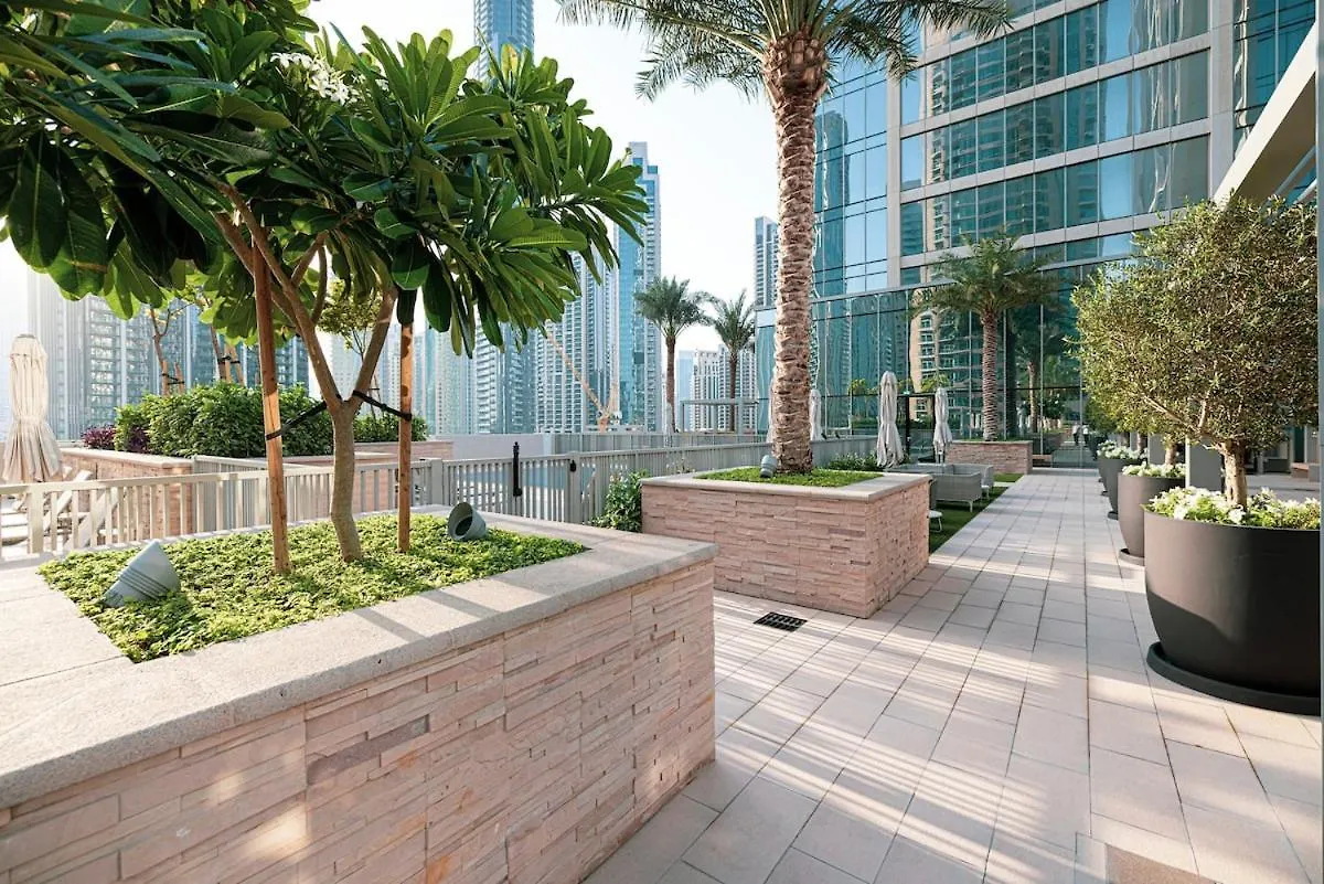 Downtown Dubai 4Br High-Floor Luxury That Sleeps 9